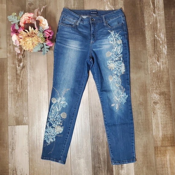 Bandolino Denim - Bandolino Mandie Crop Dark Wash Floral Embroidered Women's Denim Jeans Size 10